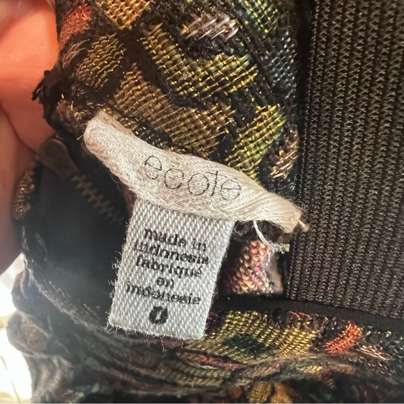 Urban Outfitters Ecote Cathedral Party Dress Size 0 - Picture 8 of 8